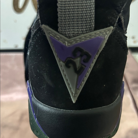 Jordan Kids Sneakers Black Purple #7110 - Picture 5 of 8